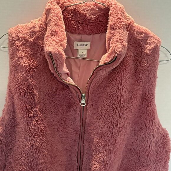 J. Crew Factory Women's Plush Faux Fur Full Zip Vest Guava Berry Small - Picture 2 of 8